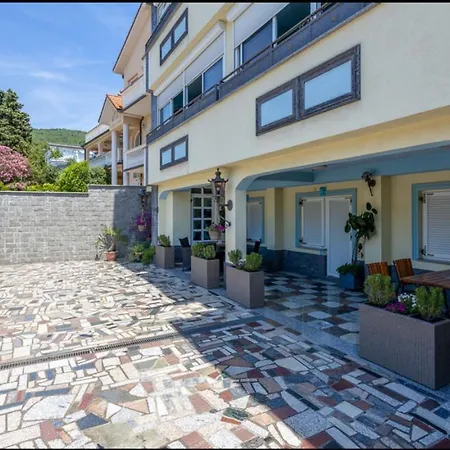 Ana S Panoramskim Pogledom Na 公寓 *