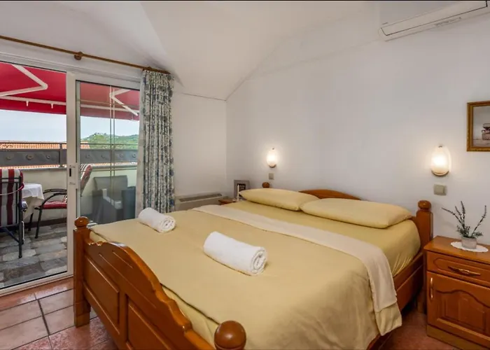 Ana S Panoramskim Pogledom Na Appartement