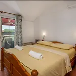 Ana S Panoramskim Pogledom Na Apartmán
